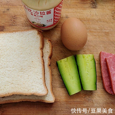 面包片|这道三明治 简单早餐，分分钟光盘