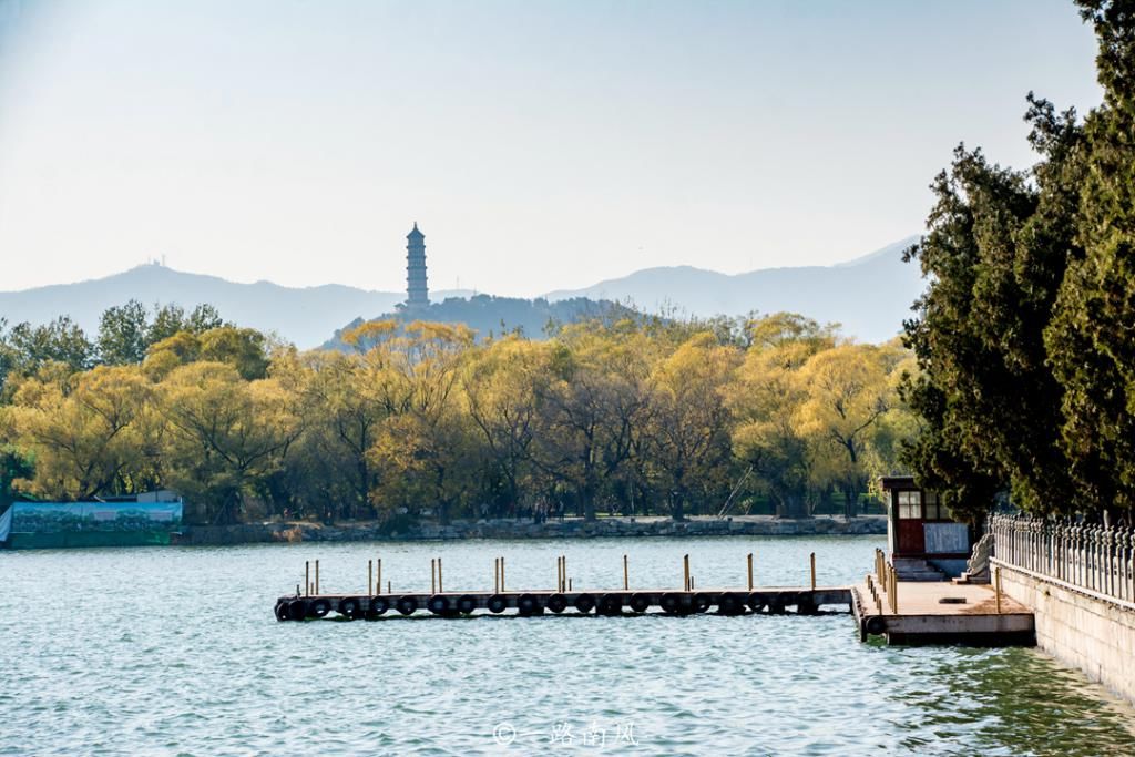 北京知名皇家湖泊，不叫北京湖，却叫昆明湖，仿杭州西湖打造