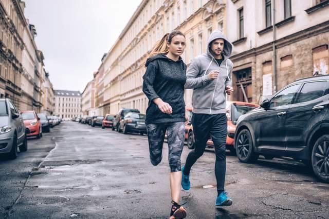 乒乓球|公认4种最健康的运动,每天坚持半小时,还有助于长寿哦