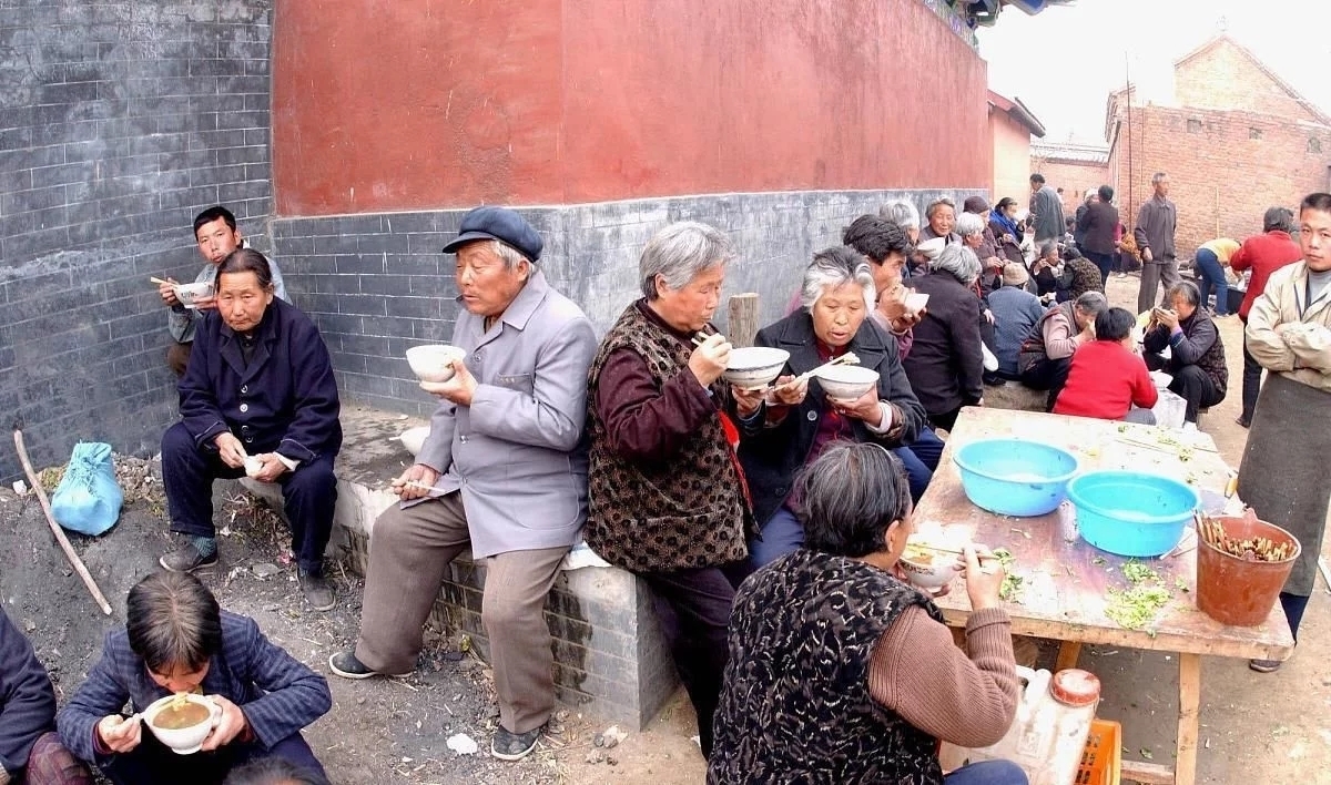 泡脚|老年人养生5大误区，必须注意！老人养生记住4个黄金时段