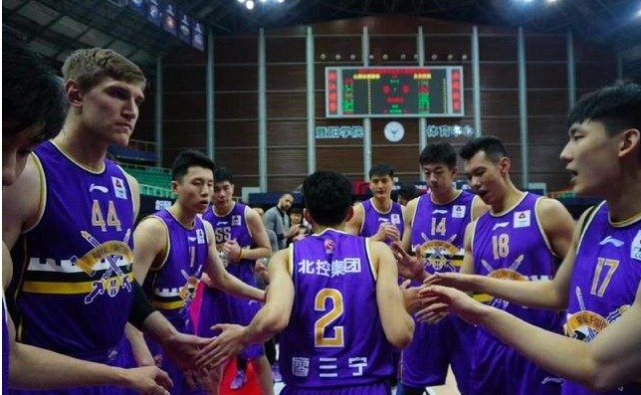 马布里|正式确定!CBA顶级外援被球队裁掉,马布里下狠心