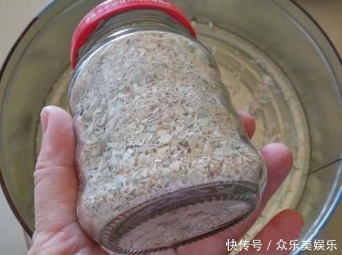 鸡蛋壳|养花想用“鸡蛋壳”学会2个小技巧，肥效足、不生虫子