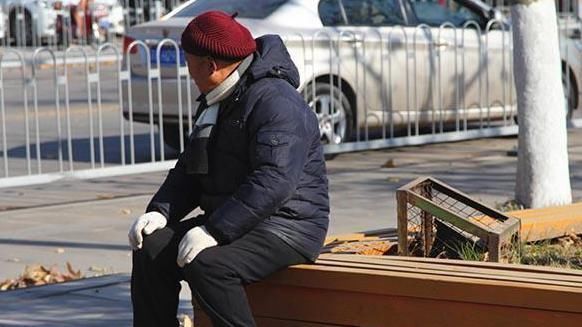 嫌弃|老人味的“祸首”被揪出来了,不想老了被嫌弃,40岁后请尽量少碰