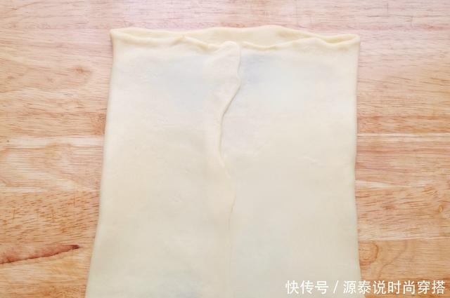 甜而不腻|自从学会这款吐司做法,一周得吃3次,绵软可口,甜而不腻,真香