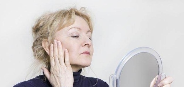 前兆|女人绝经前，一般会有3个前兆，若你中了2个，要做好心理准备