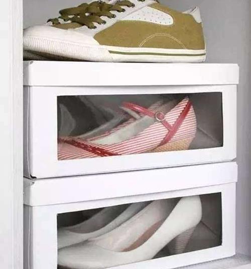 媳妇|门口鞋子多很脏乱?媳妇一个笨招,三二下就收拾得干净还不占地