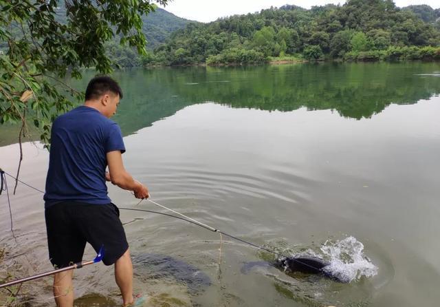 千湖|千湖之省,曾经钓鱼人的圣地,现如今真没有下竿的地方?
