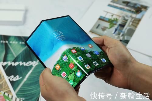 lv|三万多的定制iPhone真的是“智商税”吗？听听手机店老板怎么说！