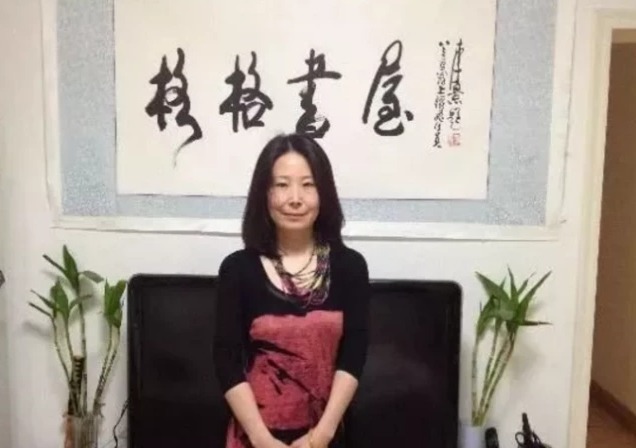 一模一样|慈禧年轻的时候有多美?五代外孙女照片曝光,简直长得一模一样!