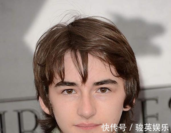 《权力的游戏》布兰史塔克「男大十八变」已是身高180高挑型男!