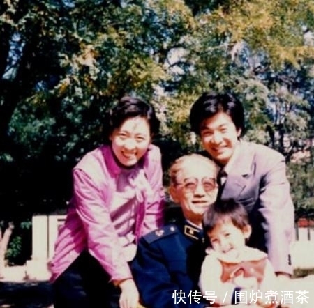 周希汉|老汉进京找到中将:我当年救你负过伤!谁知老将军已不记得