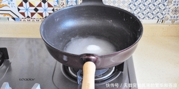 自从学会做这菜,我家隔三差五做1锅,香甜酥脆,元宵佳节离不了