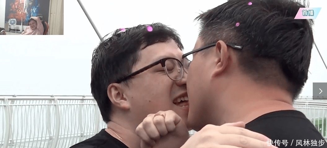 嘉宾|为了奶粉钱,狗贼和异灵术在《炉果的事》亲了!