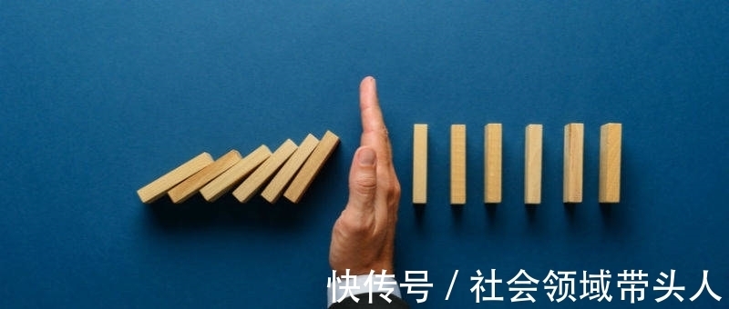 中国网络视听节目服务协会|广电总局重拳出击失德人员、偶像养成类节目，明星高片酬从“限制”走向“抵制”