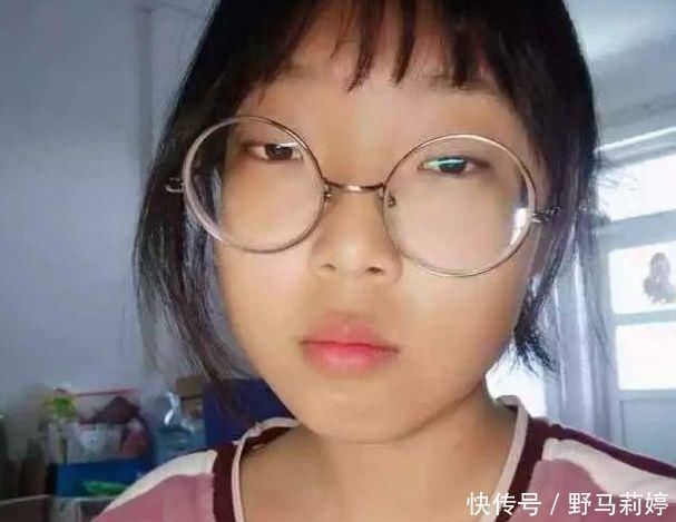 初中就带上“眼镜”的女孩子,多半是这3类,你中招了吗