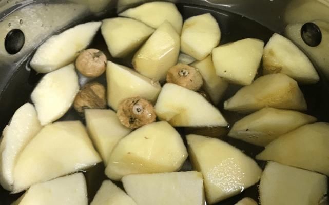 失眠|苹果和它一起煮,等于天然“安神汤”,失眠好了,夜里睡得香!