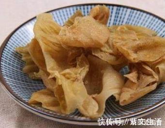 鸡内金|鸡内金作为“消化功臣”,连石头都能消化,那人吃了会咋样?