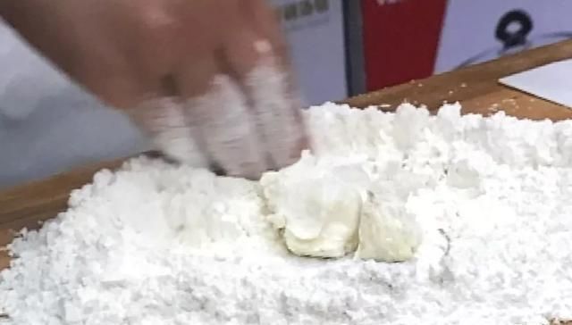 高颜值好口味，就是菊花酥，当早餐做零食，全家都爱吃