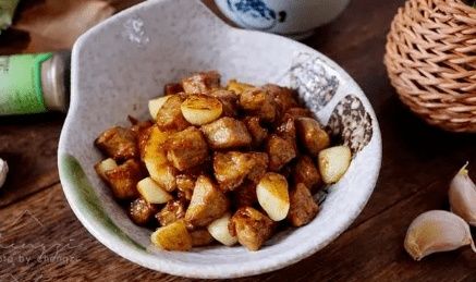  2021年夜饭菜单出炉！4凉6热搭配好，全家都照顾到，吉祥又温馨