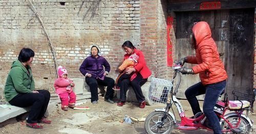 道理|农村谚语中“年过四十,欠两债不忘两恩”具体是什么意思有道理吗