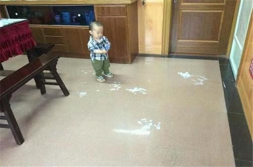 好气|孩子主动帮洗菜,宝妈看到之后哭笑不得,网友:这样的比较香