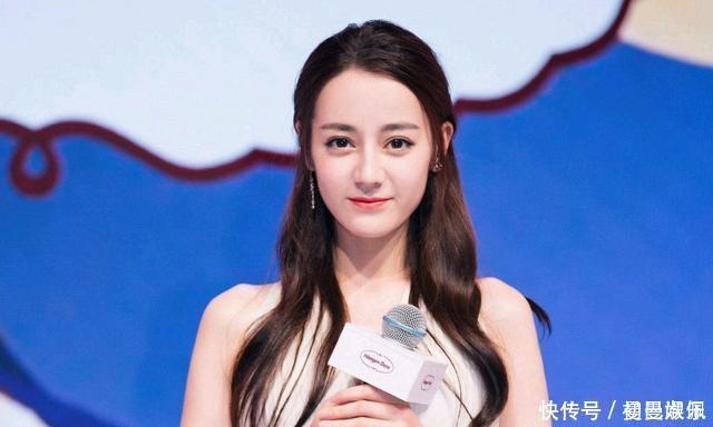 2020年很火的“显白”发色,减龄又百搭,配什么发型都好看