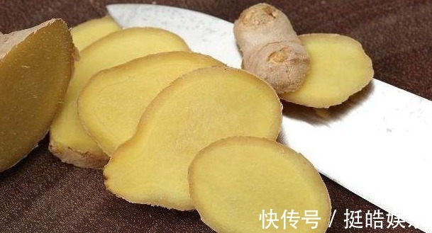 肝脏|晨起后,坚持空腹吃一片生姜,以下3件“好事”可能就不请自来