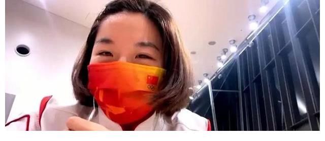 易烊千玺|贾一凡采访提到偶像易烊千玺，爸爸得知后却说“回头率太高！”