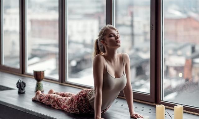 肩胛骨|一个简单的动作,每天五分钟,只要坚持一个月就能瘦身