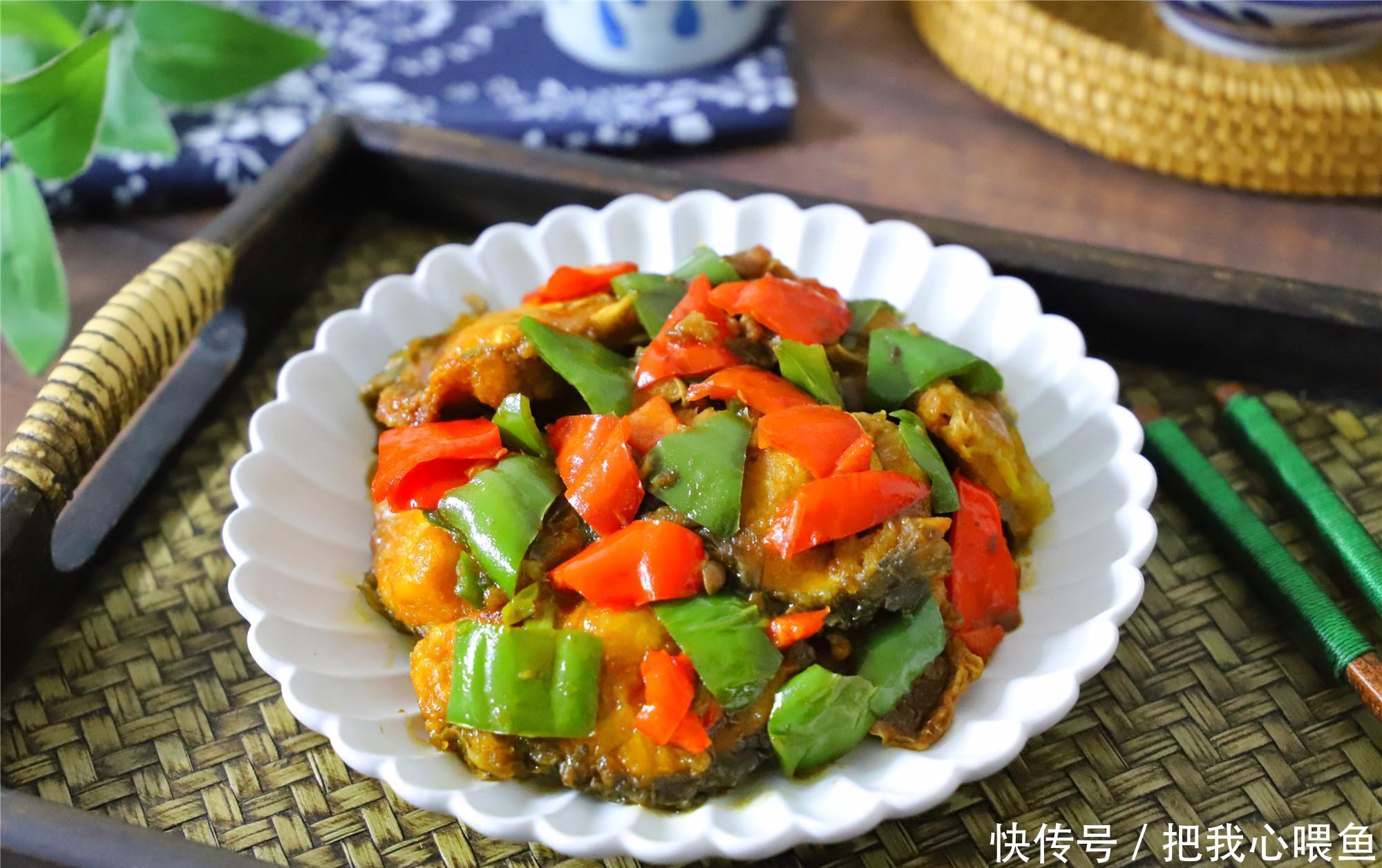 年夜饭少不了的鱼,学会特色做法,酥香入味,简单好吃寓意好