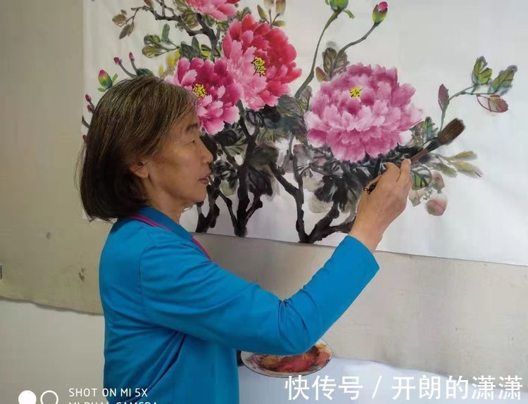 笔生@忆昔彤庭望日华 才思俊逸笔生花