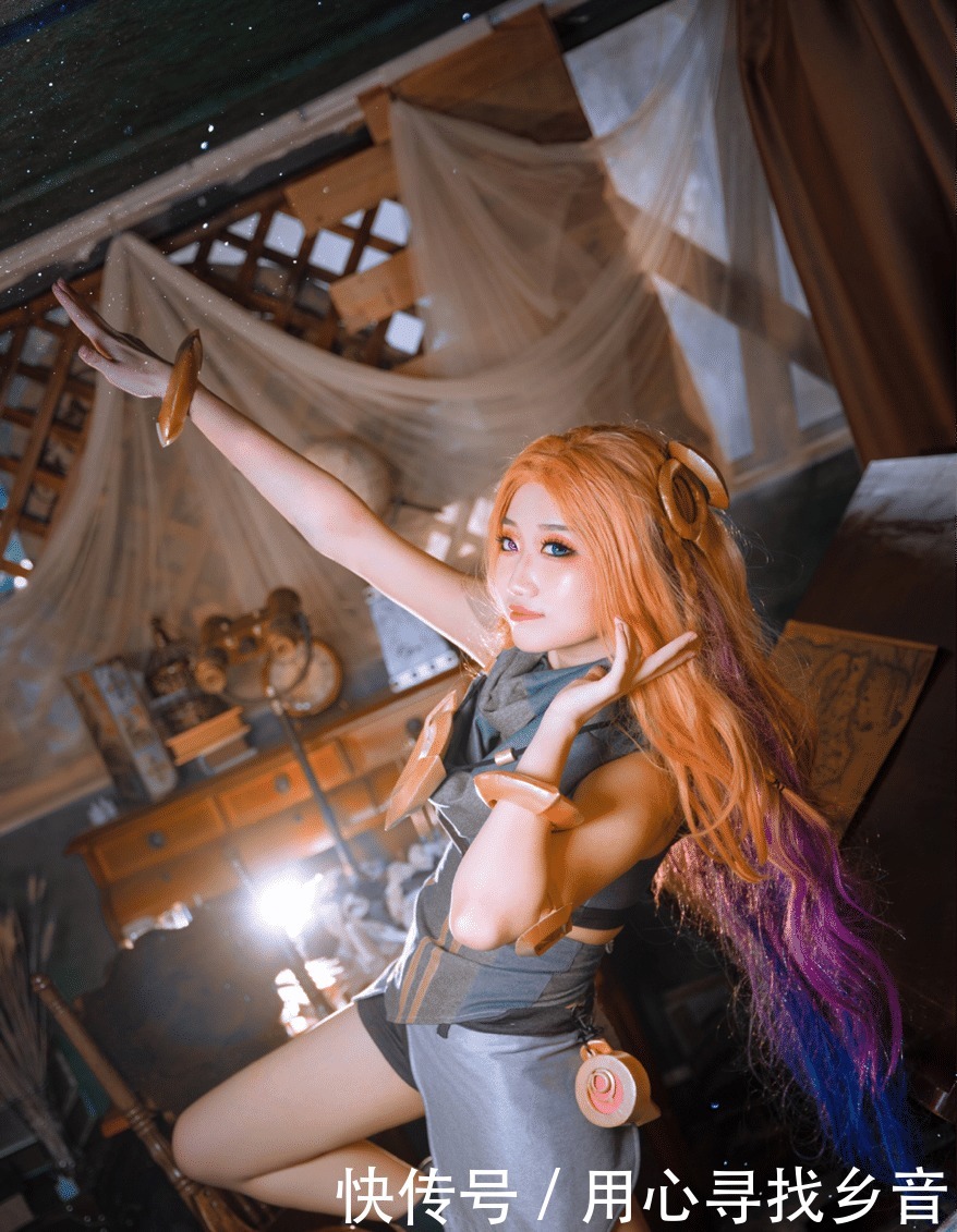 异瞳|这只异瞳小萝莉可是会“睡”人的哦!佐伊COS赏析