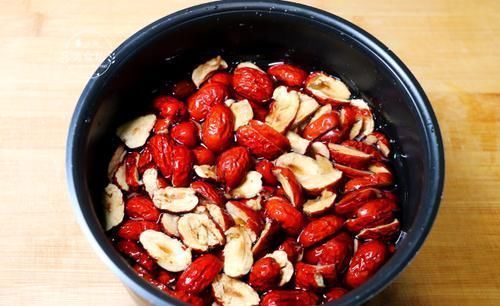 泡好的红|豆沙馅别再买了,教你在家做,1斤红豆出3斤豆沙,比买的好吃10倍