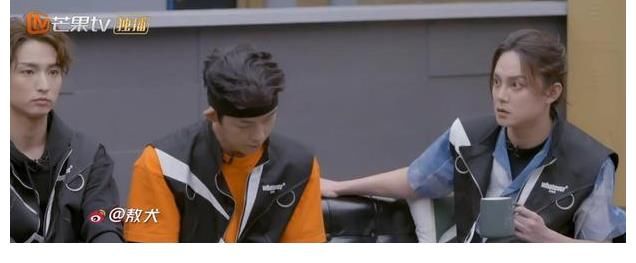 布瑞吉|《披荆斩棘》敖犬惨遭淘汰,大快人心,成团夜变录制,掀起热议!