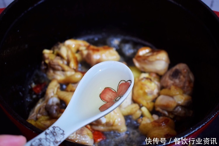  鸡腿|黄焖鸡在家做，味道一样鲜香下饭，6元随便吃，操作简单一看就会