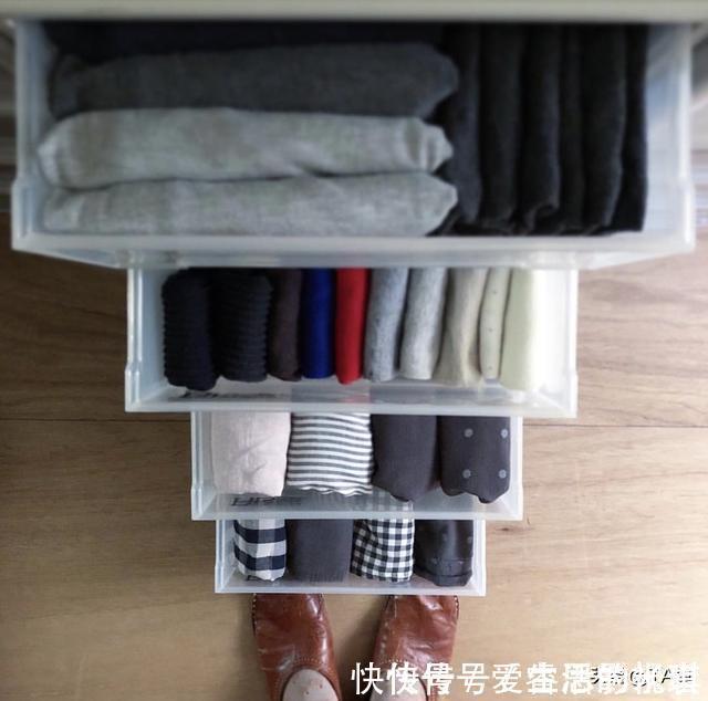 衣帽间|日本丁克夫妻47㎡小家，低成本布置出最高级的精致，羡煞旁人！