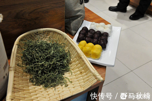 小苏打|夏天遇到此菜我从不手软，一次买几十斤，晒成干菜留着冬天炖肉吃