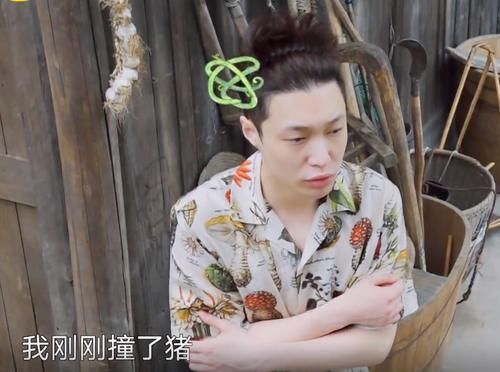 张艺兴|黄磊终于忍不住了,录节目吐槽张艺兴的睡觉习惯,瞎折腾自己!