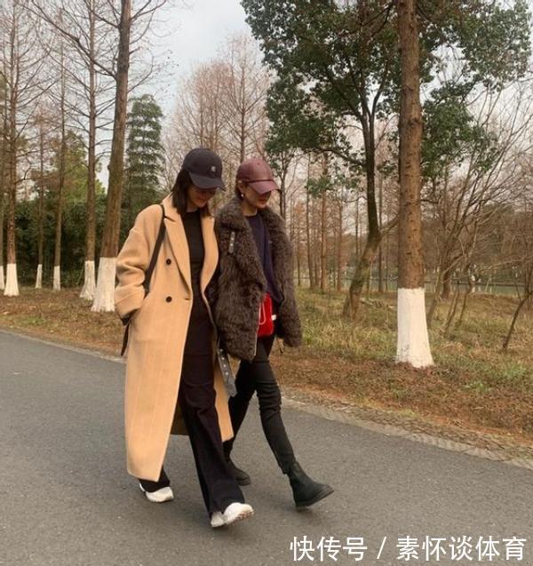 穿搭|45岁马伊琍很会制造亮点,皮草配卫衣减龄时尚,高挑长腿很抢镜