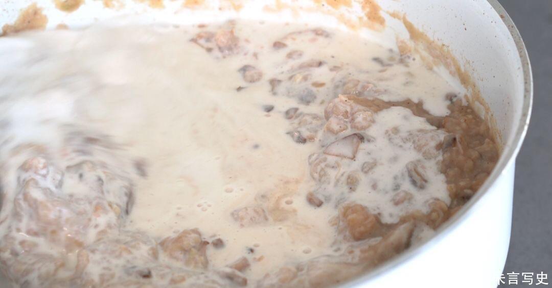 炒出香味|广东人的年味来源于糕点,口感软糯香润,这个芋头糕,你得尝尝