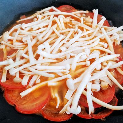 西红柿菌菇圆子汤