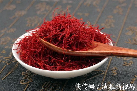 经血|随月经一起来的“肉块”是什么为健康别含羞，一起了解下