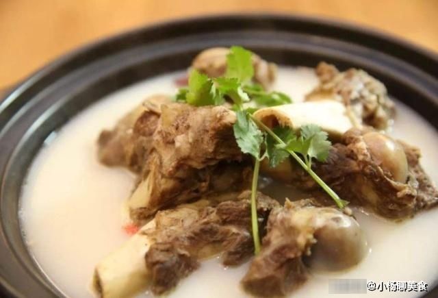 猪身上最“营养”的部位,比排骨好吃,价格还不贵,不买可惜了