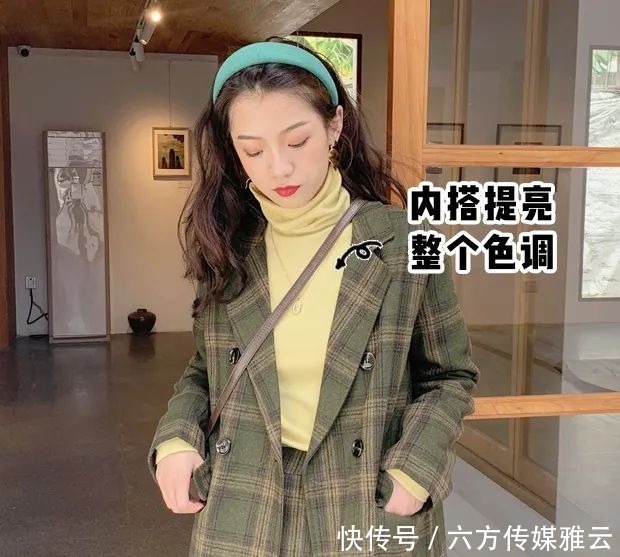 厚外套+半裙,棉服+裤子,冬天这么穿太洋气了