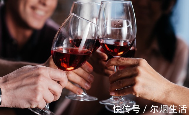 陈大叔|53岁大叔饮酒30年,肝脏健康红润,内科医生,2个方法,值得借鉴