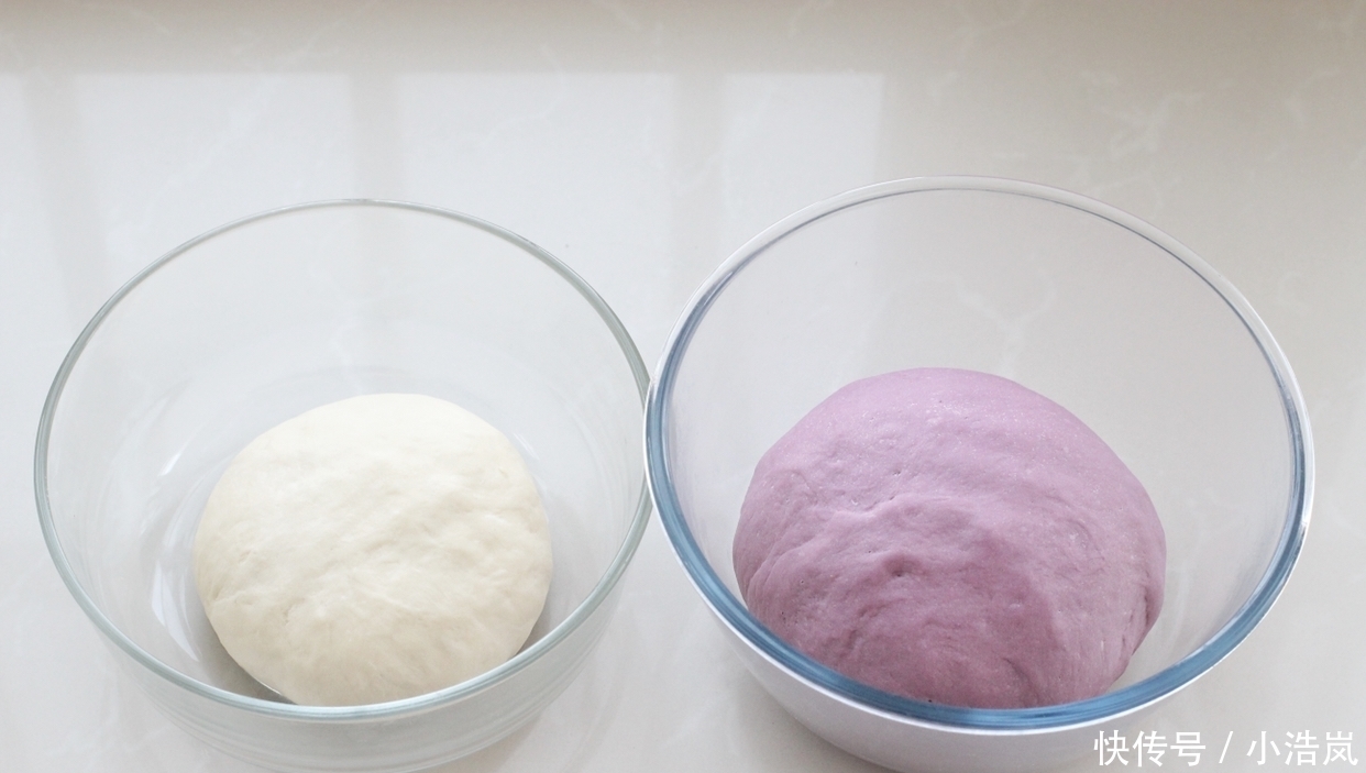 无需任何技巧就能做出双色花卷,层次分明、暄软香甜,漂亮极了!