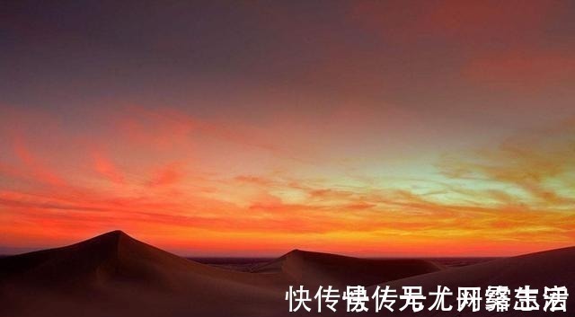 张九龄!王维水平很高的一首诗,其中一联出神入化,被誉为千古壮观