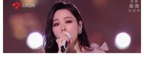 张靓颖演唱长津湖主题曲，歌声催泪动情，致敬“最可爱的人”