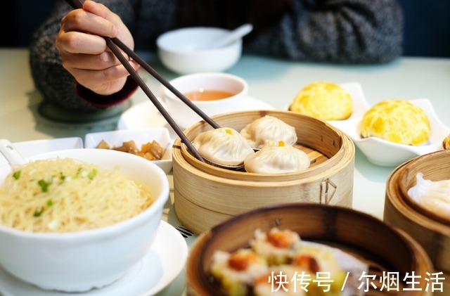 陈大叔|53岁大叔饮酒30年,肝脏健康红润,内科医生,2个方法,值得借鉴