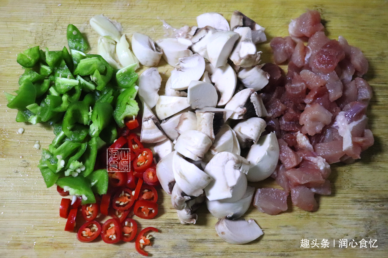 step|骨质疏松最怕此菜,硒含量仅次灵芝,老人要常吃,骨骼强健身体棒